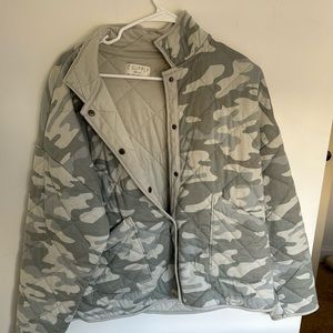 Z Supply Camo Jacket. Worn once! Perfect condition